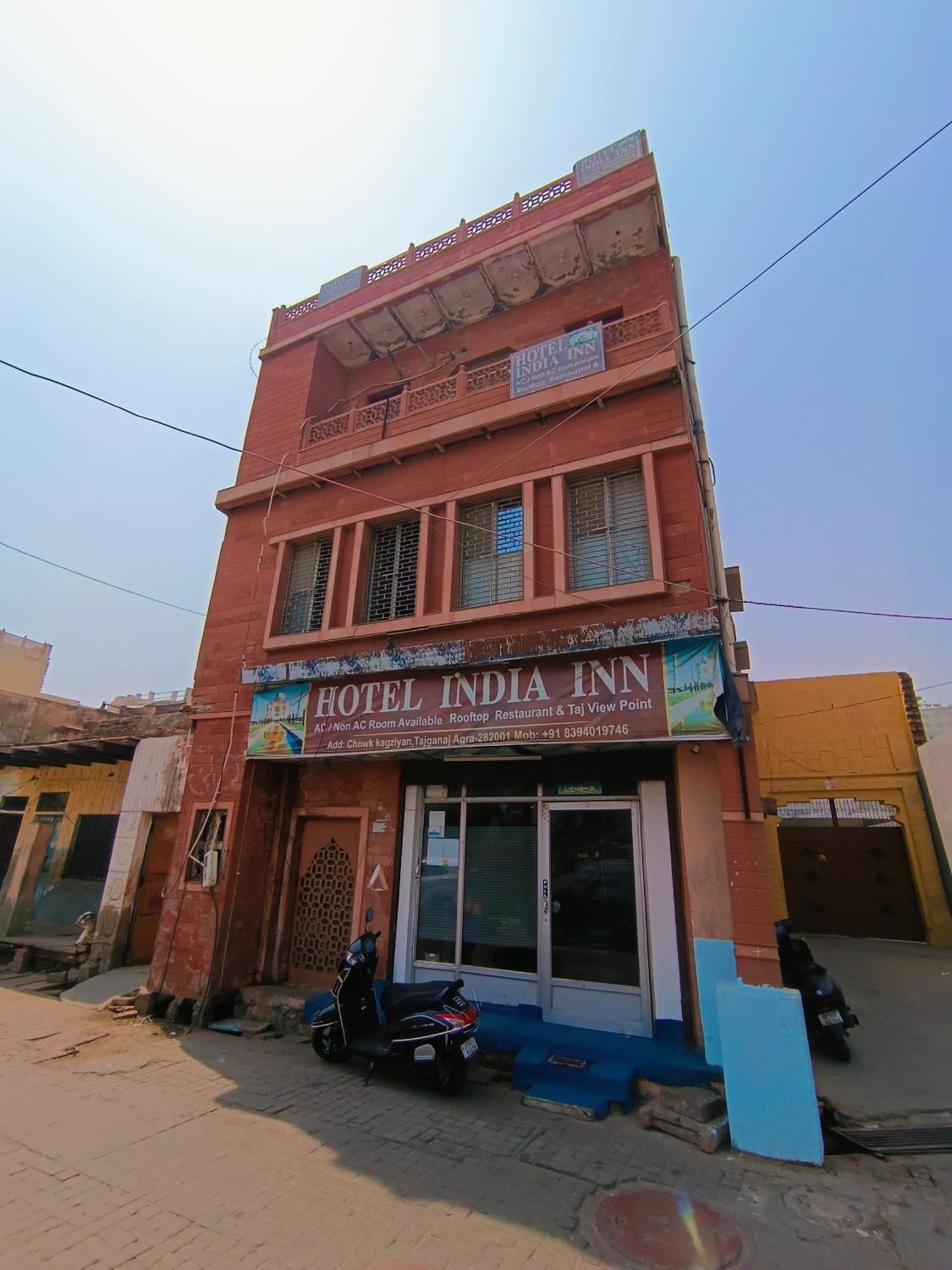 Hotel India Inn Walking Distance From Taj Mahal-- Rooftop Taj Mahal View Agra  Exterior photo